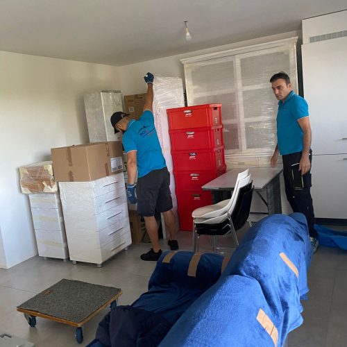 Equipe ROJ déménagement